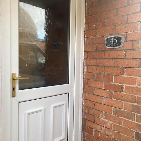 Lovely 1-Bedroom Apartment With Garden And Parking Stone (Staffordshire) Exterior foto